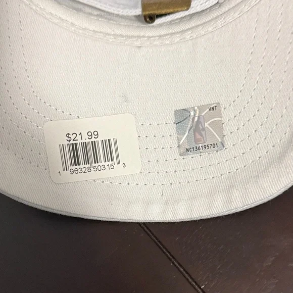 White Celtics Baseball Cap - Picture 3 of 4